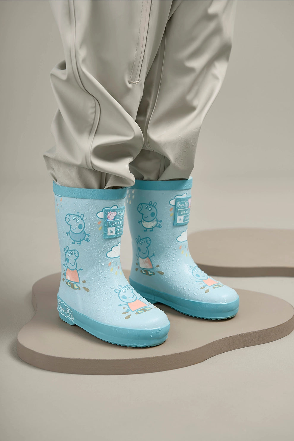 George Colour Changing Wellies image 3