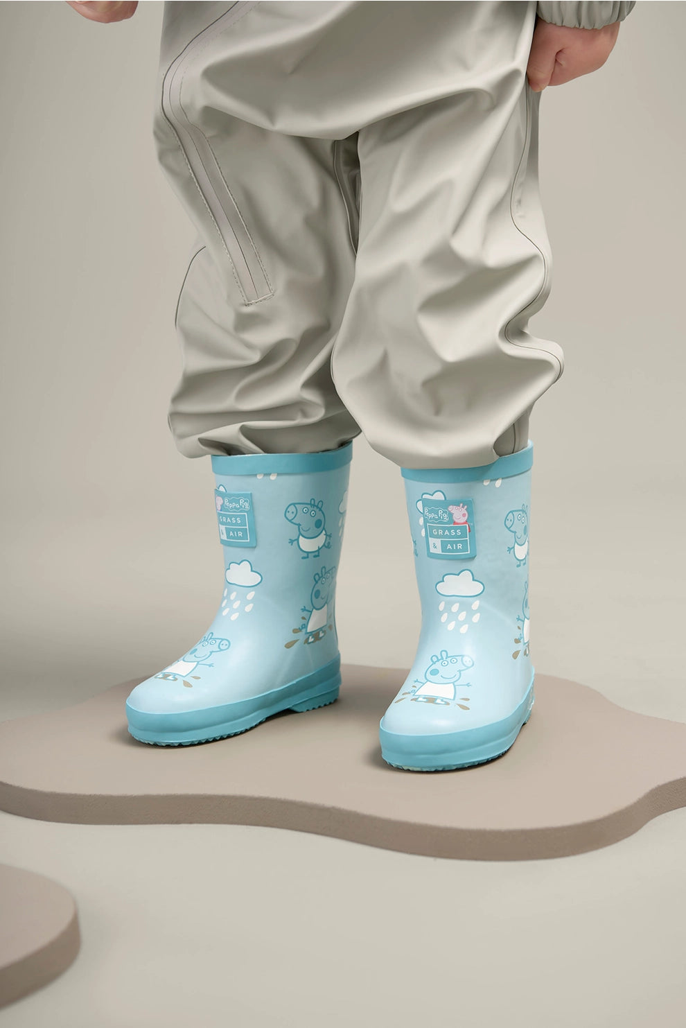 George Colour Changing Wellies image 2